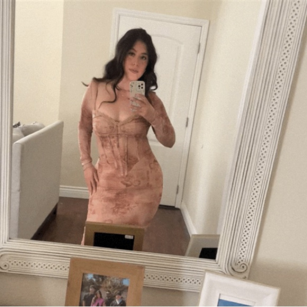 Khaki corset midi dress. Super stretchy only worn once